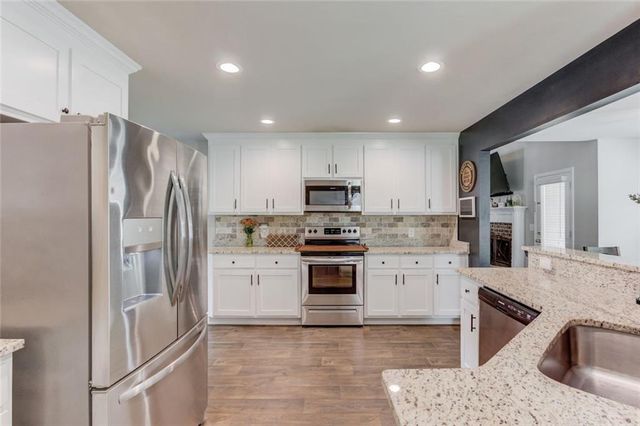 242 Lokeys Circle, Bethlehem, GA 30620