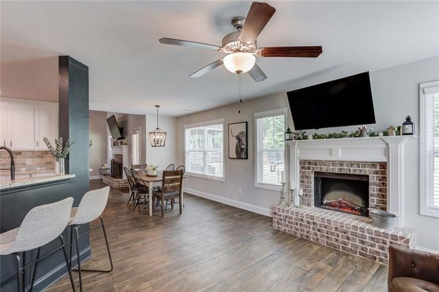 242 Lokeys Circle, Bethlehem, GA 30620