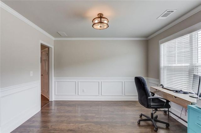 242 Lokeys Circle, Bethlehem, GA 30620