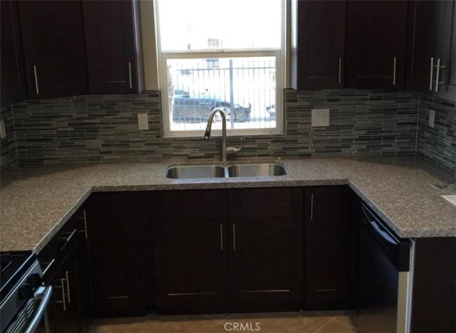 10913-10915 Tamarack, Pacoima, CA 91331