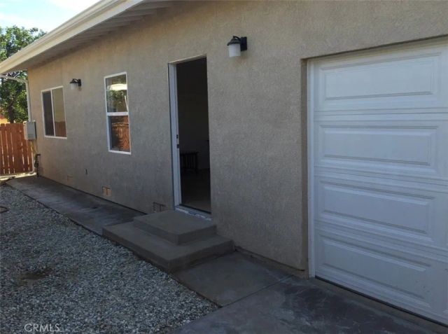 10913-10915 Tamarack, Pacoima, CA 91331