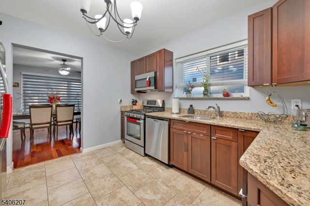 67 Spring Valley Ave, Hackensack City, NJ 07601