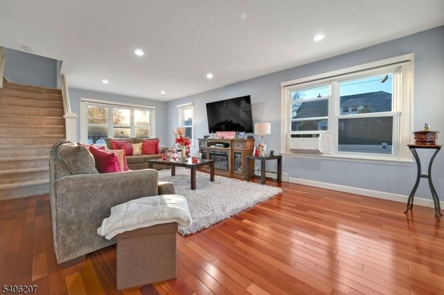 67 Spring Valley Ave, Hackensack City, NJ 07601