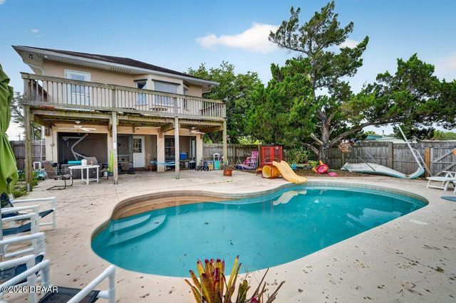 124 Randle Avenue, Oak Hill, FL 32759