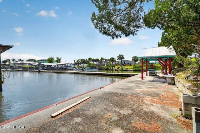124 Randle Avenue, Oak Hill, FL 32759