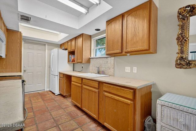 124 Randle Avenue, Oak Hill, FL 32759