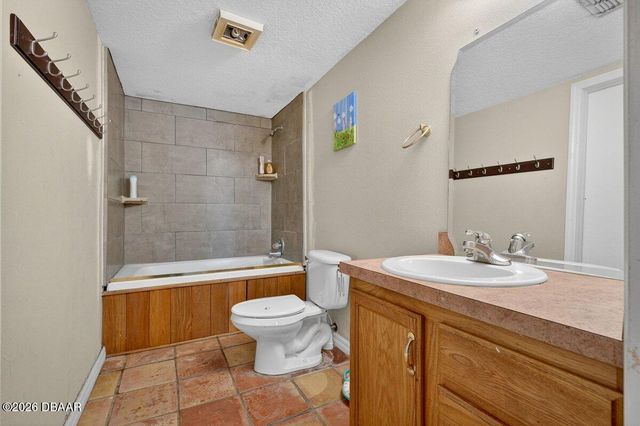124 Randle Avenue, Oak Hill, FL 32759
