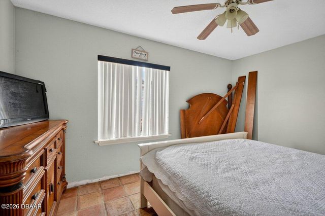 124 Randle Avenue, Oak Hill, FL 32759