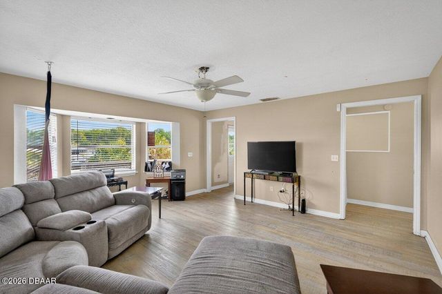 124 Randle Avenue, Oak Hill, FL 32759