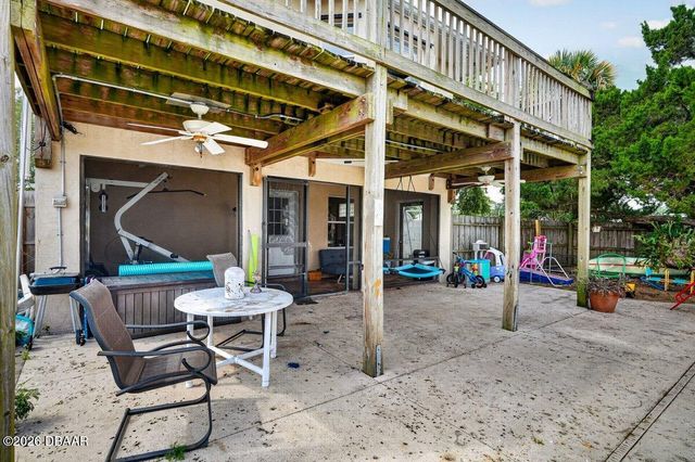 124 Randle Avenue, Oak Hill, FL 32759