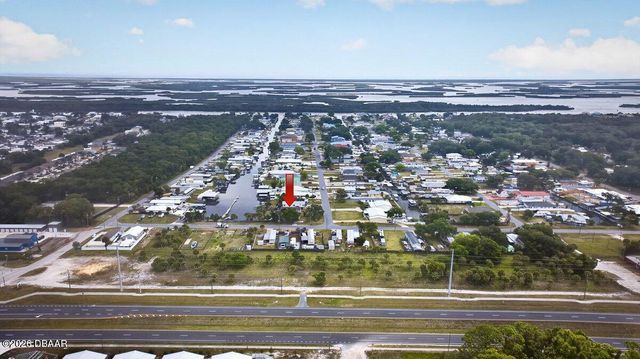124 Randle Avenue, Oak Hill, FL 32759