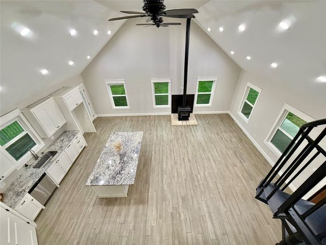 17562 Old Hwy 68, Siloam Springs, AR 72761