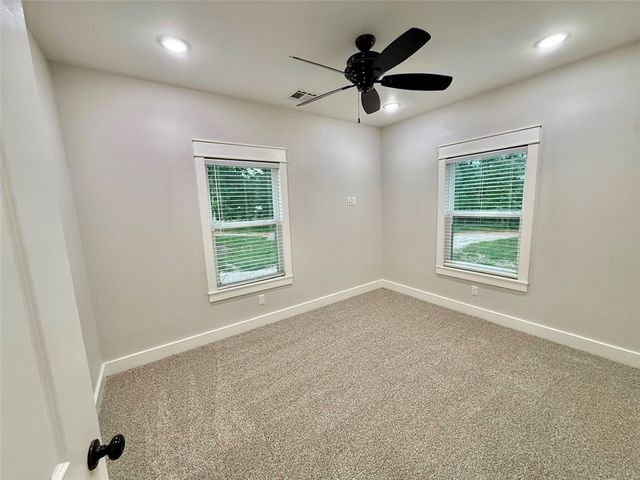 17562 Old Hwy 68, Siloam Springs, AR 72761