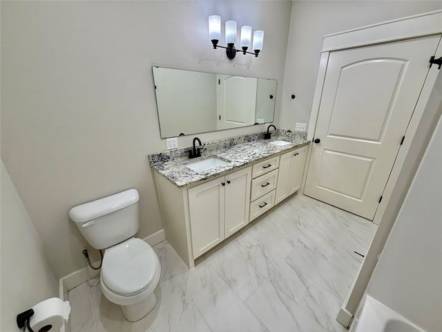 17562 Old Hwy 68, Siloam Springs, AR 72761