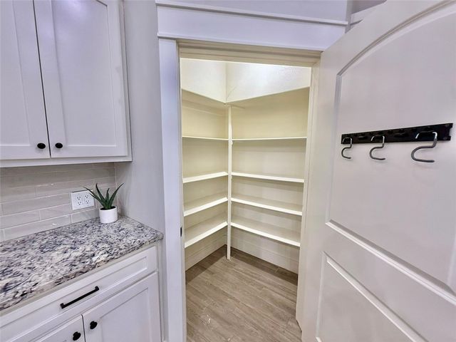 17562 Old Hwy 68, Siloam Springs, AR 72761