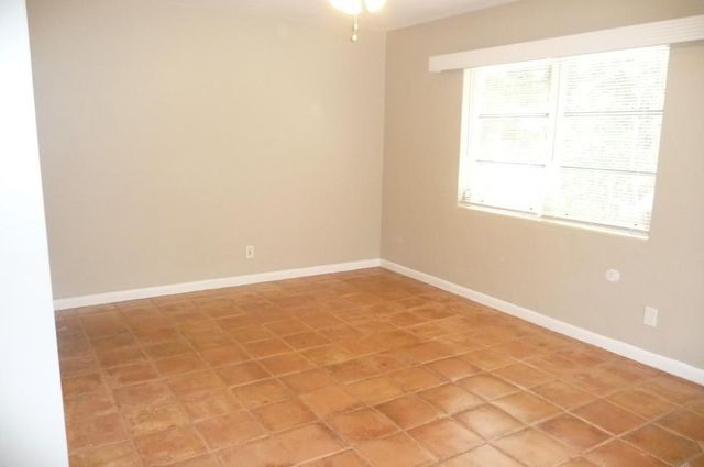 2136 18th Avenue, Vero Beach, FL 32960