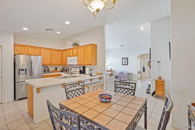 285 Sage Meadows Dr, Rio Vista, CA 94571