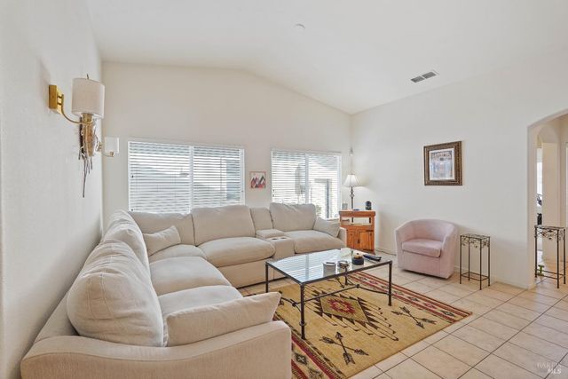 285 Sage Meadows Dr, Rio Vista, CA 94571