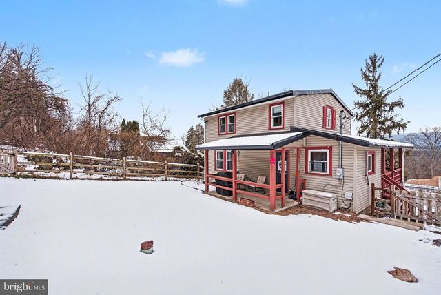 1117 STATE RD, Duncannon, PA 17020