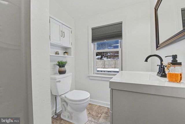 1117 STATE RD, Duncannon, PA 17020