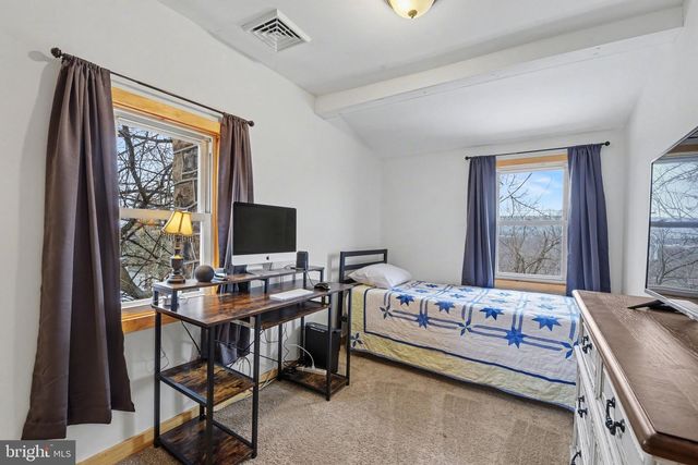 1117 STATE RD, Duncannon, PA 17020