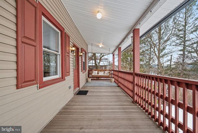 1117 STATE RD, Duncannon, PA 17020