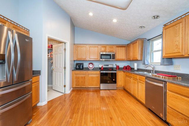 512 Fenwick Drive, Fairfield, OH 45014