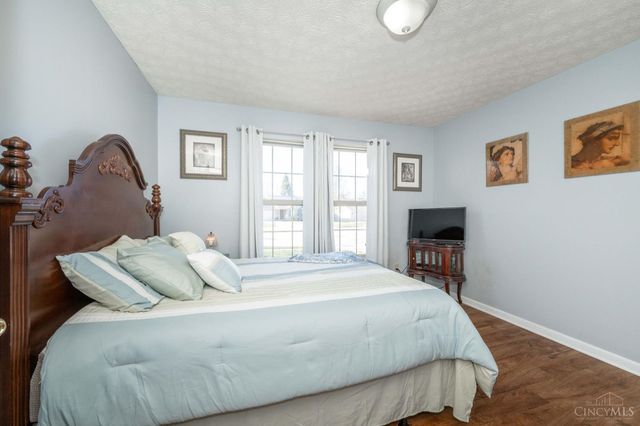 512 Fenwick Drive, Fairfield, OH 45014