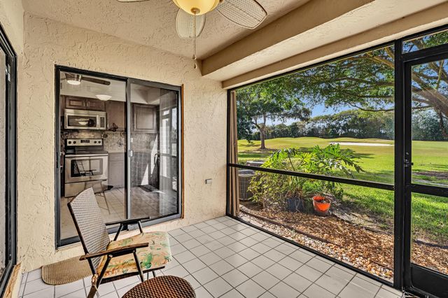 17372 Boca Club Boulevard 405, Boca Raton, FL 33487