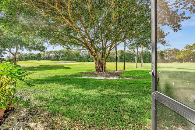 17372 Boca Club Boulevard 405, Boca Raton, FL 33487