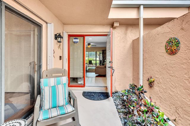 17372 Boca Club Boulevard 405, Boca Raton, FL 33487