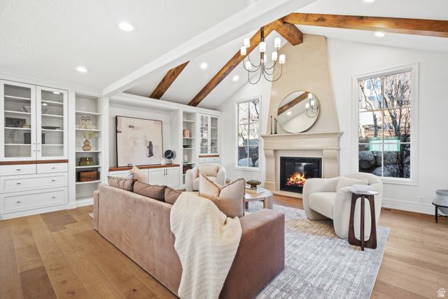 10043 S STONEWALL CT, Sandy, UT 84092