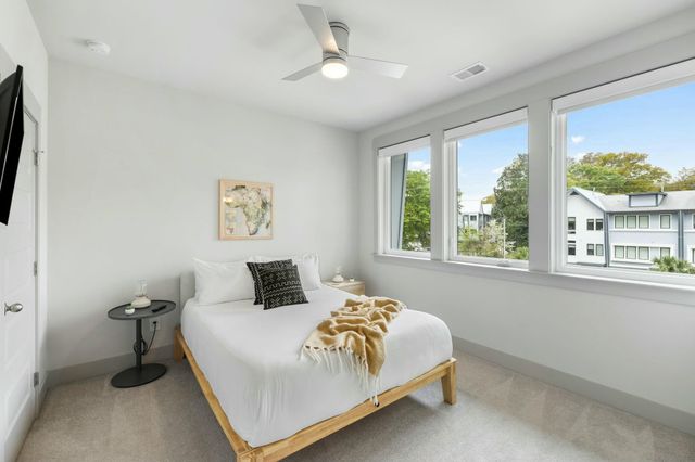 4060 S Rhett Avenue, North Charleston, SC 29405