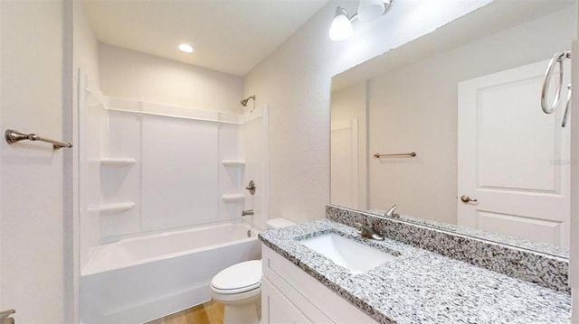 24223 NW WATER OAK AVENUE, Dunnellon, FL 34431