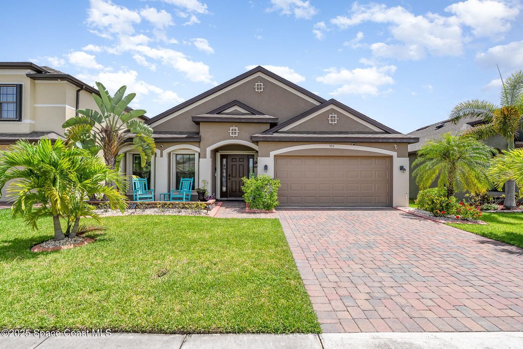 993 Musgrass Circle, West Melbourne, FL 32904