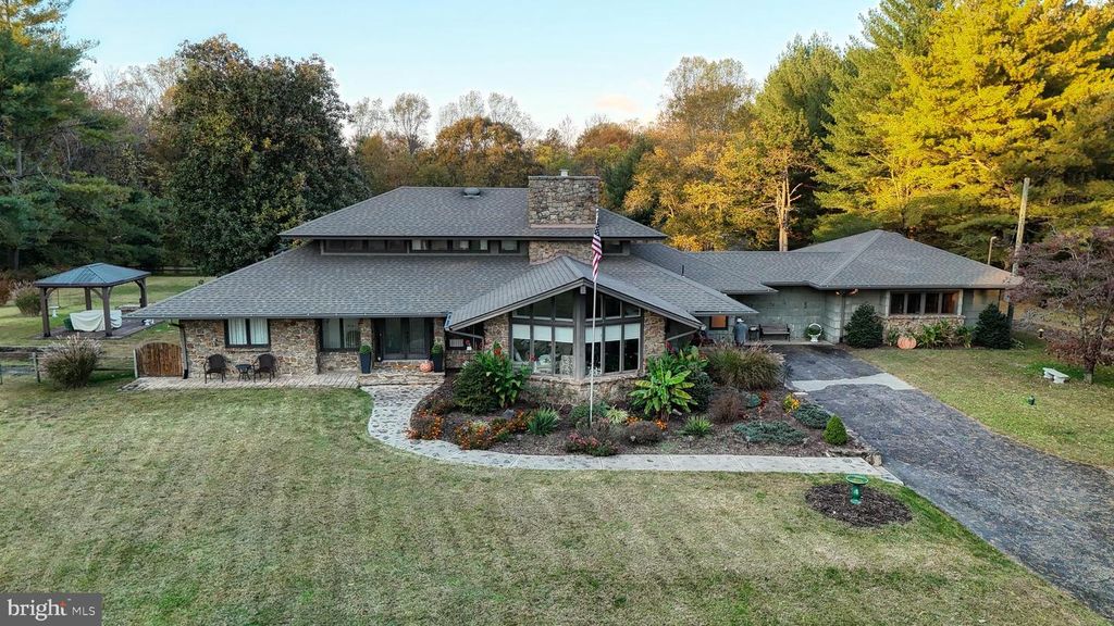 15407 ABBOTTS POND RD, Milford, DE 19963