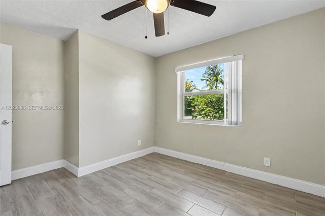 6230 SW 16th Ct, North Lauderdale, FL 33068