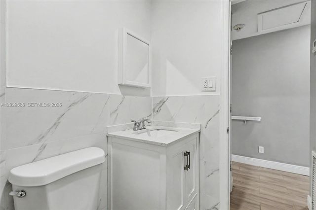 6230 SW 16th Ct, North Lauderdale, FL 33068