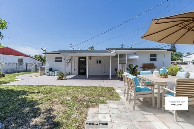 6230 SW 16th Ct, North Lauderdale, FL 33068