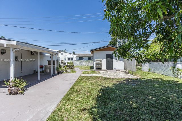 6230 SW 16th Ct, North Lauderdale, FL 33068
