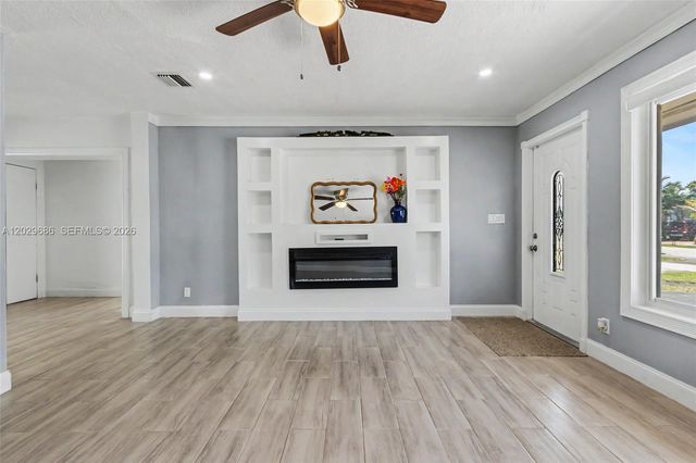 6230 SW 16th Ct, North Lauderdale, FL 33068
