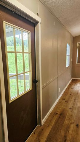 2572 Holt Woods Road, Reeds Spring, MO 65737