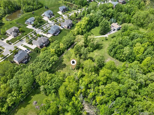 Lot 9 Mile Road, Novi, MI 48374