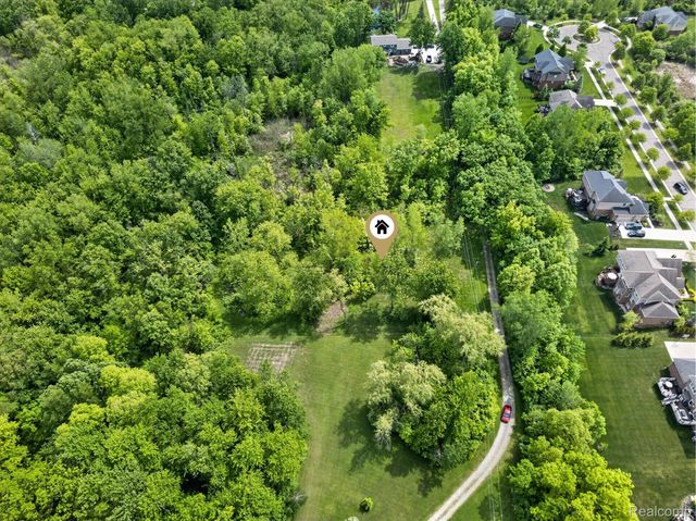 Lot 9 Mile Road, Novi, MI 48374