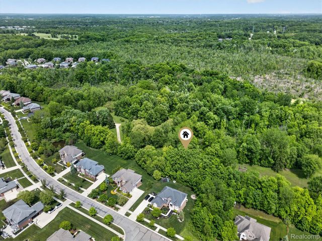 Lot 9 Mile Road, Novi, MI 48374