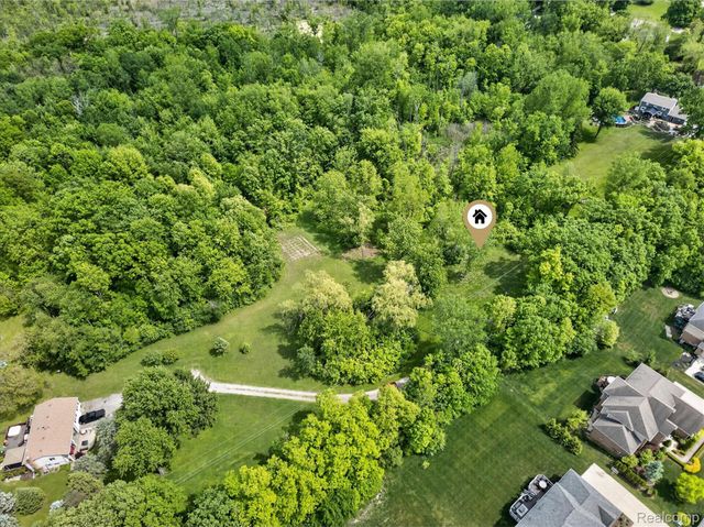 Lot 9 Mile Road, Novi, MI 48374