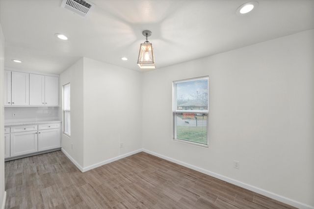 1167 Greenbrier Drive, River Oaks, TX 76114