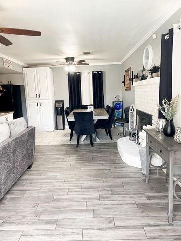 1412 E Springville Avenue, Porterville, CA 93257