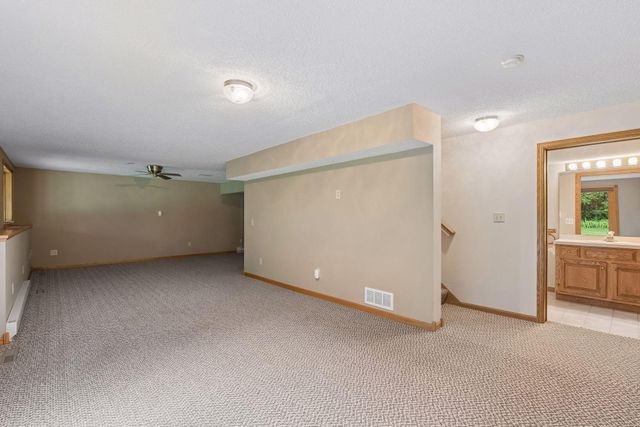 16528 Ward Lake Drive NW, Andover, MN 55304