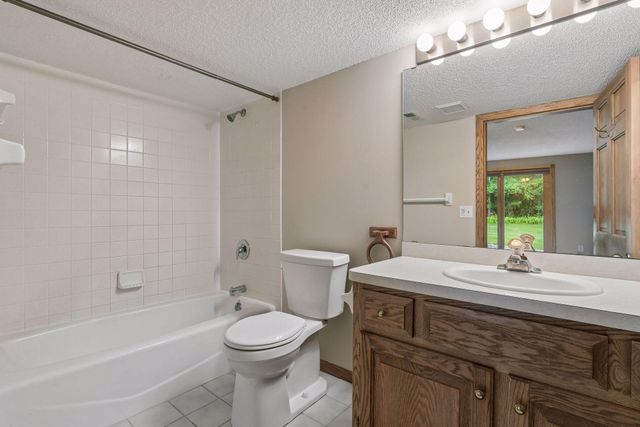 16528 Ward Lake Drive NW, Andover, MN 55304